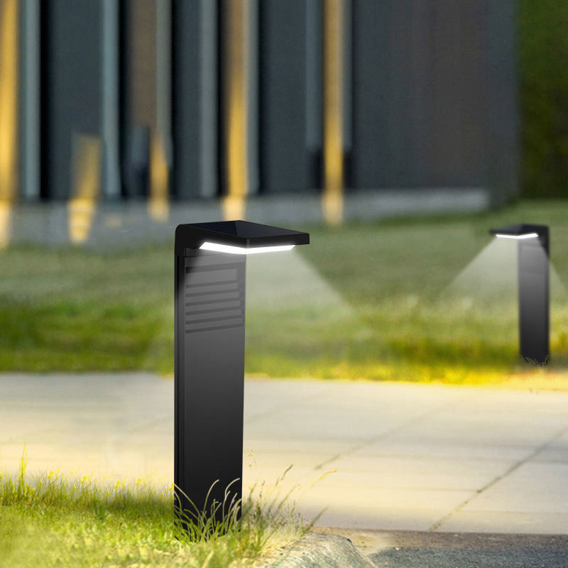 80 Ra Color Rendering Index Solar Lawn Light for Garden Decoration and Outdoor Lighting