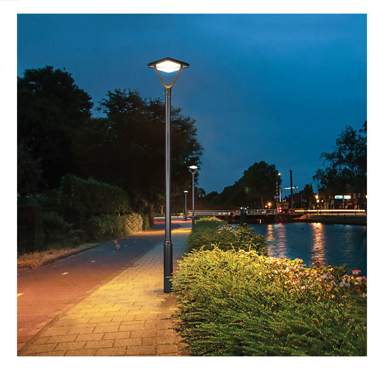 1- IP65 Waterproof Outdoor Solar Garden Pillar Light for Landscape Fence Post Lighting