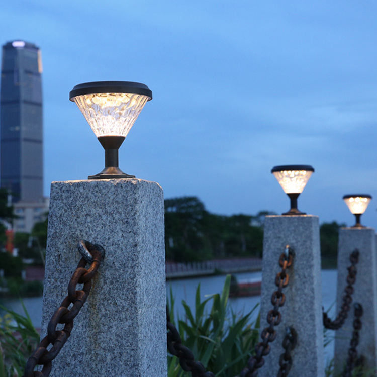 Solar Waterproof Led Post Lights Outdoor Column Headlight Pillar Fence Lamp with 2-