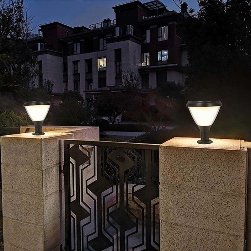 Modern Led Fence Deck Light Lantern Column Lamp for Patio Garden Decoration Versatile