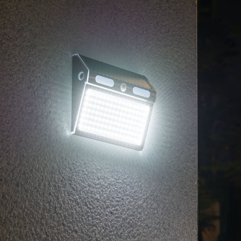4 Lighting Modes Led Solar Outdoor Wall Porch Light With Motion Sensor IP65 Protection