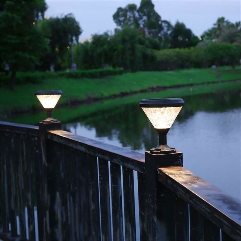 European Style IP65 Waterproof Lamp Yard Solar Led Lawn Bollard Garden Light for Outdoor