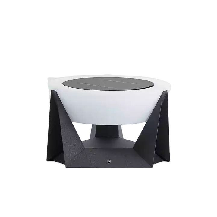 Outdoor Solar LED Light for Garden Decoration Waterproof IP65 Landscape Light 85lm/w
