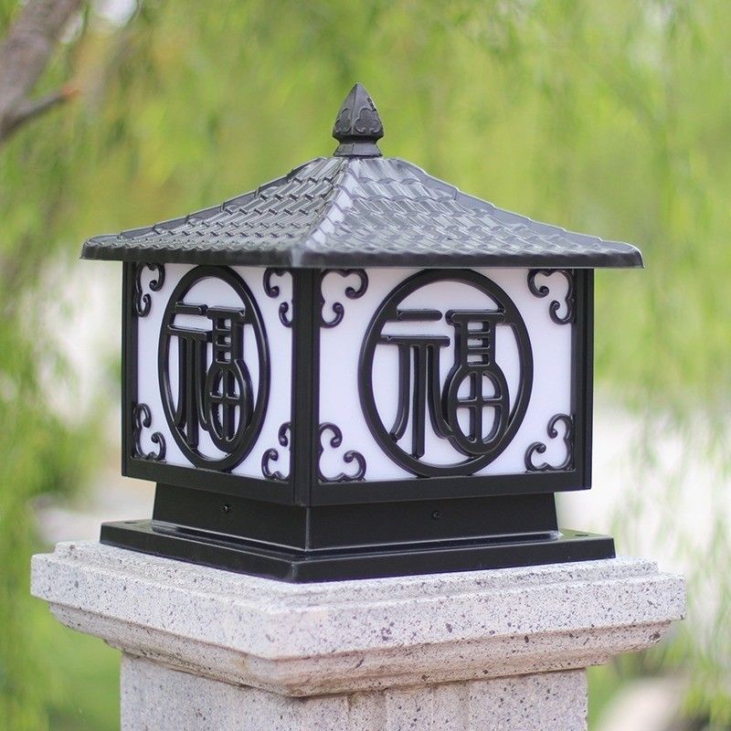 AC 165-265V Input Voltage Big Solar Post Light Fence for Outdoor in United States