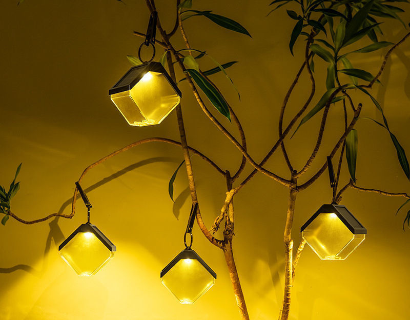 Solar Powered Ice Brick Chandelier Automatic and Waterproof for Outdoor Villa Hanging