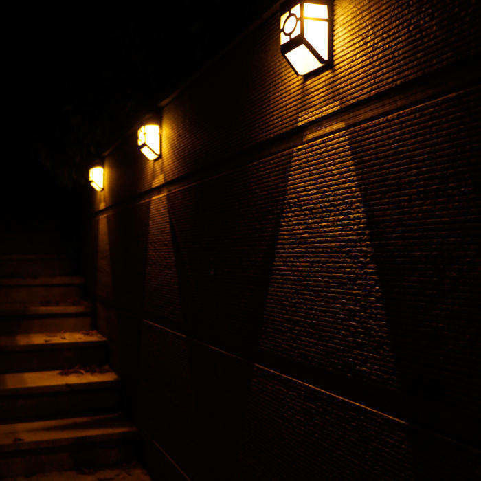 Lamp Luminous Efficiency lm/w 90 Outdoor Wireless Solar Light for Wall Porch Garden Fence Path