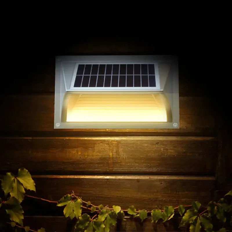 Customized Color Solar Powered Garden Lights for Swimming Pool Free Sample Offered