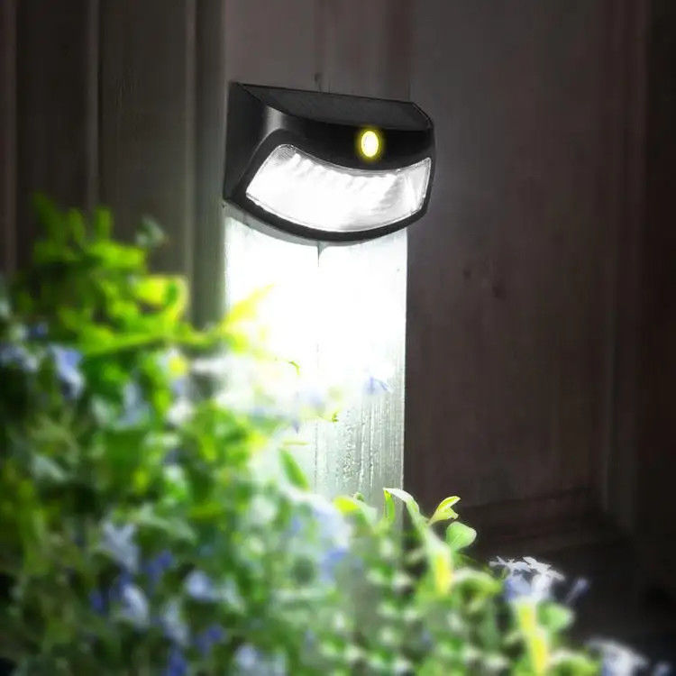 Modern Outdoor Luminaires 2V Solar Powered Wall Light for Porch Outdoor Lighting